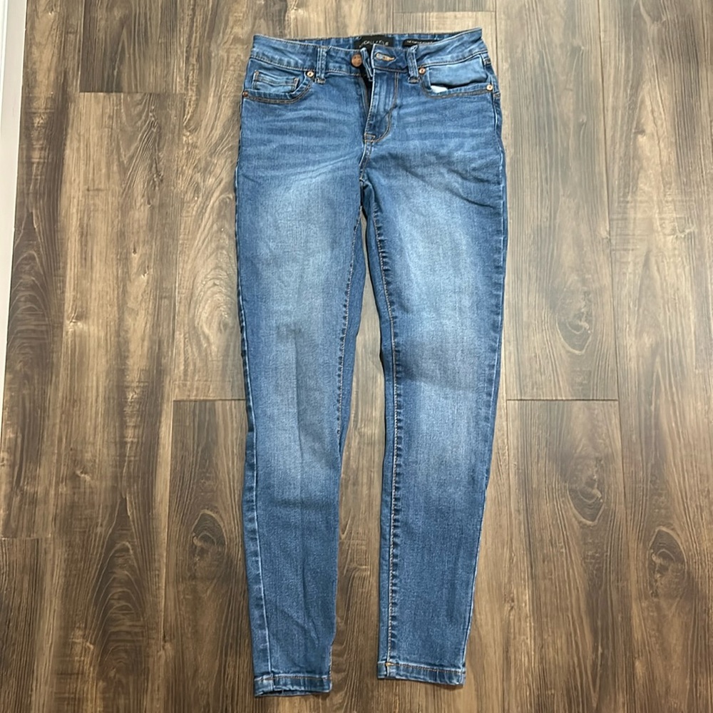 jeans